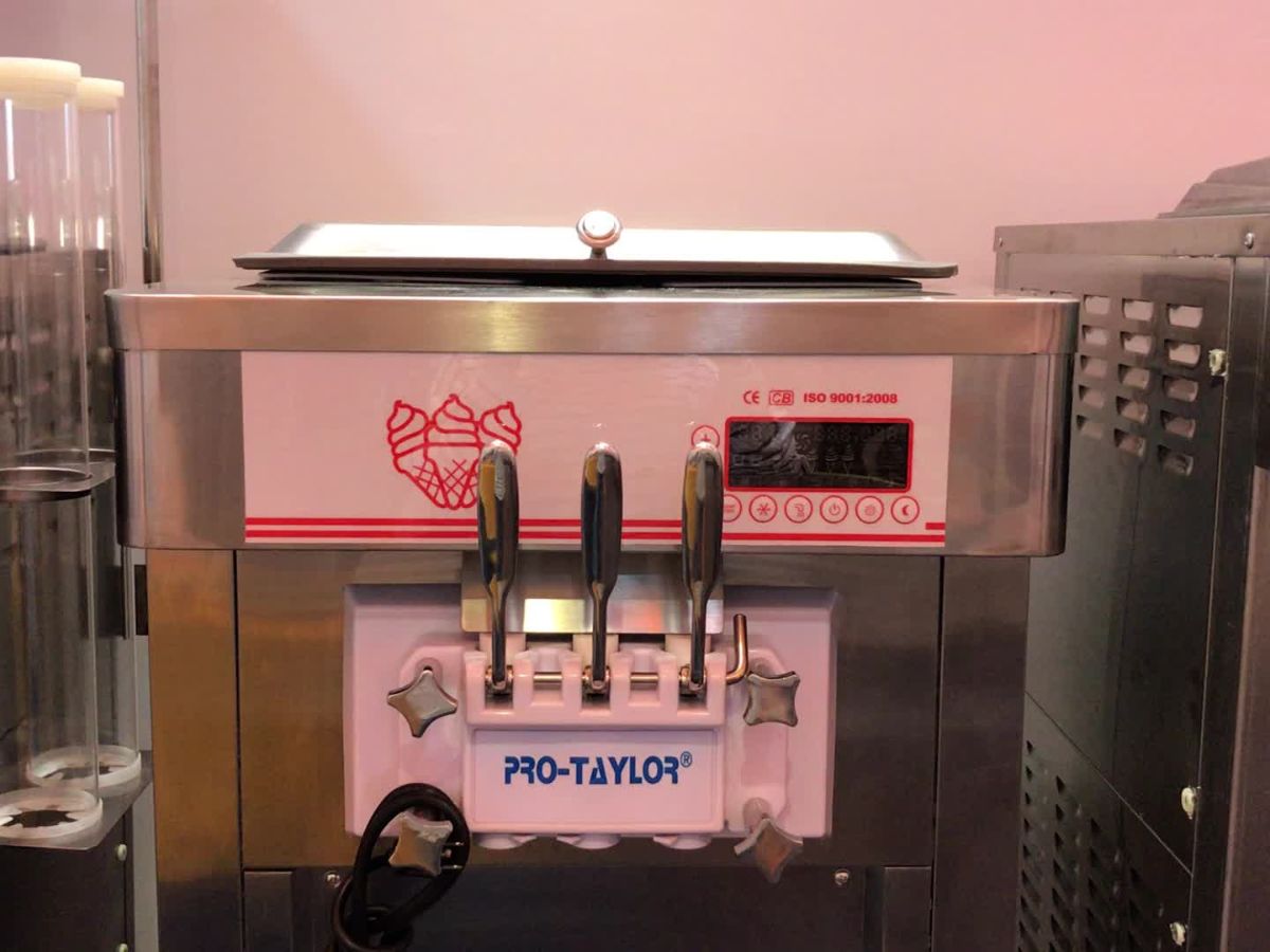 Ice Cream Machine