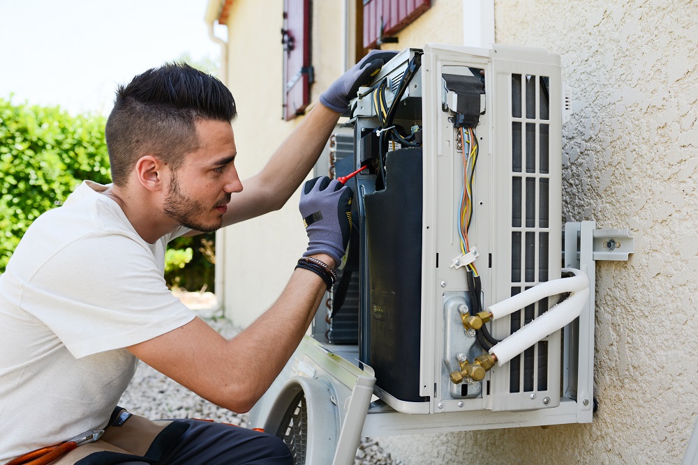 AC Technicians