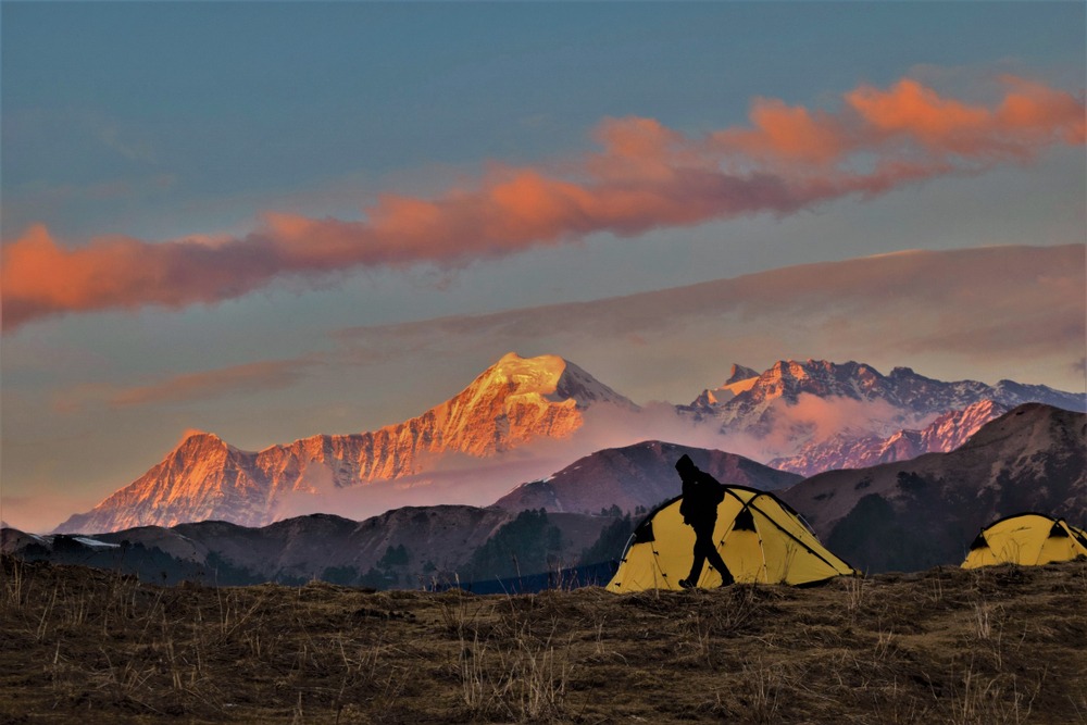 Dayara Bugyal trek