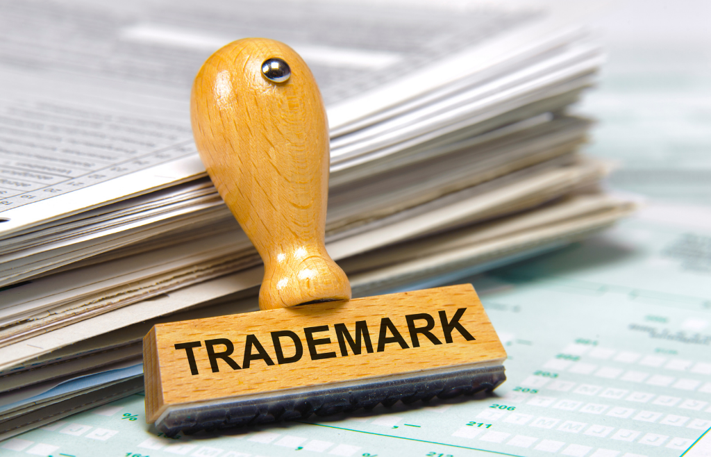 how much does it cost to trademark a name in texas